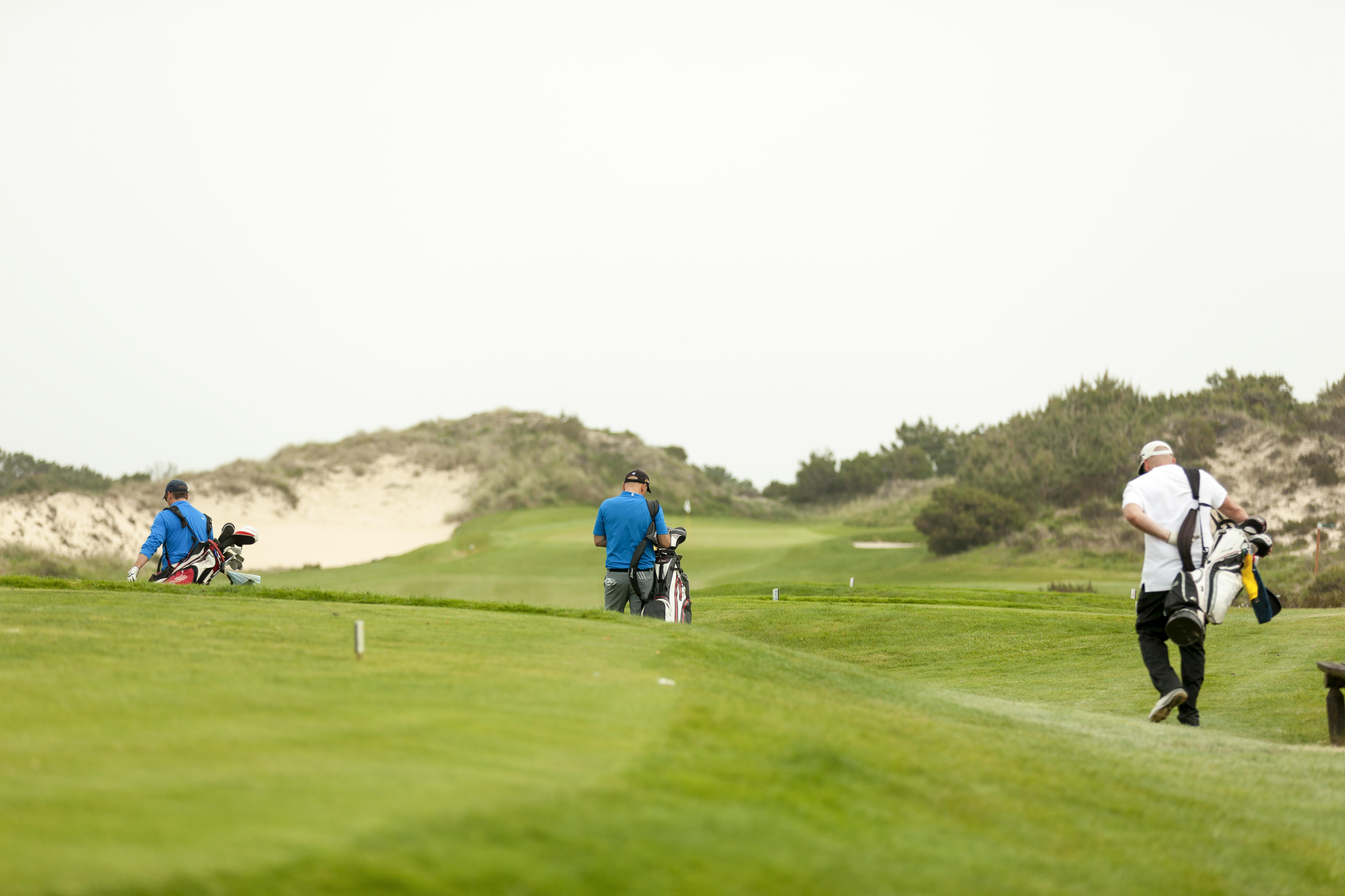 Praia D'El Rey Marriott Golf & Beach Resort Praia del Rei Exterior photo Golfers at the 2009 KLM Open