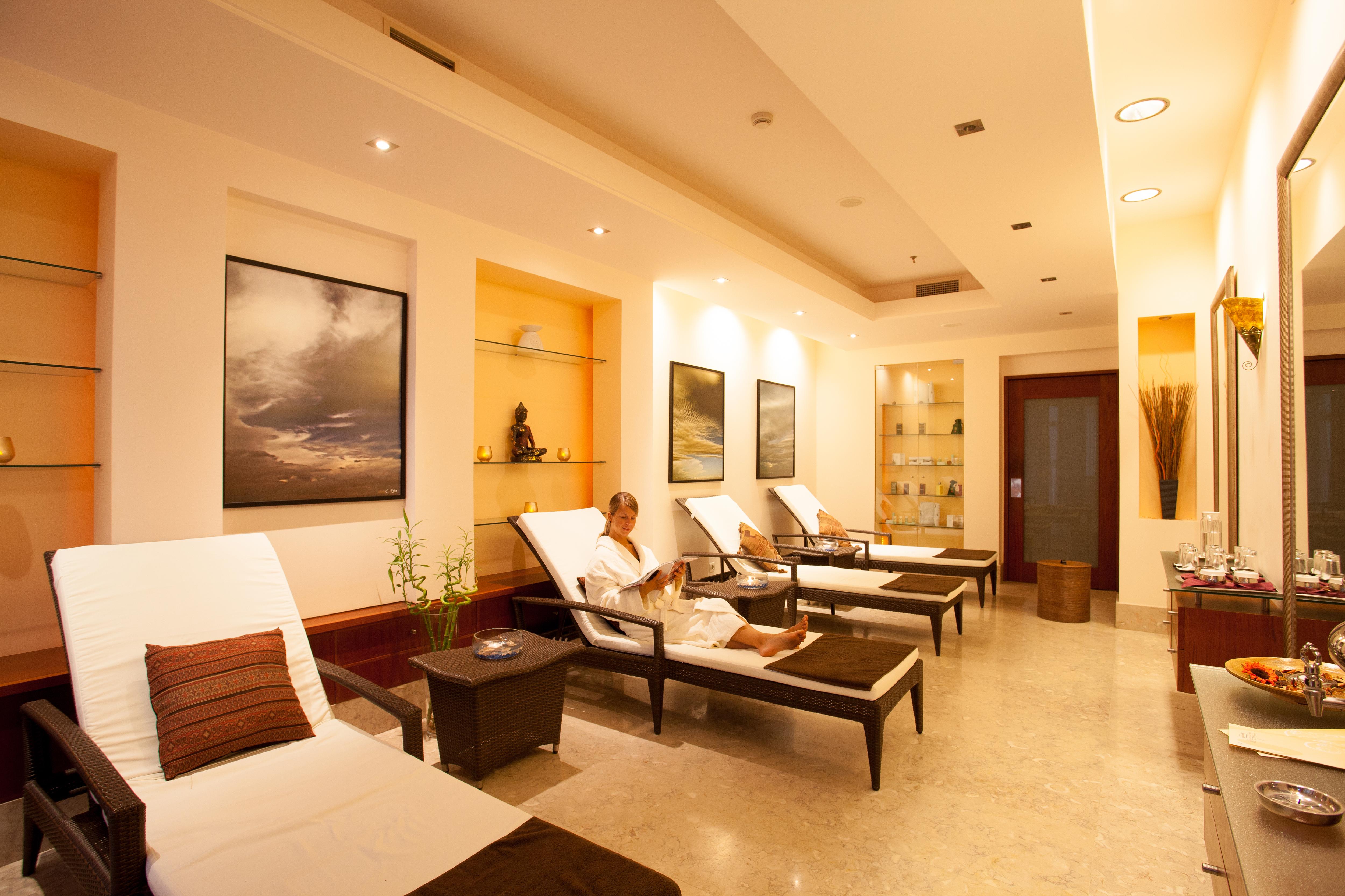 Praia D'El Rey Marriott Golf & Beach Resort Praia del Rei Exterior photo The spa at the Taj Mahal Palace, Mumbai
